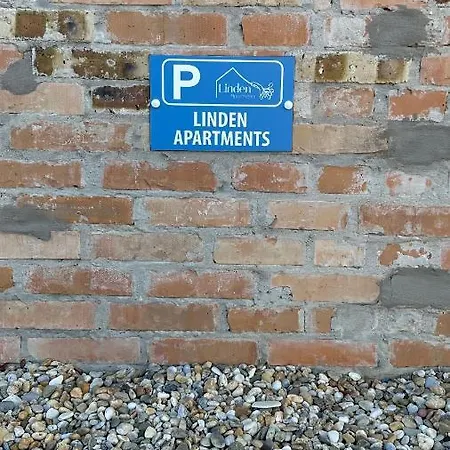 Linden 104 - Adults Only Appartement Mosonmagyaróvár