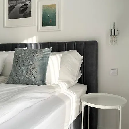 Linden 104 - Adults Only Appartement *