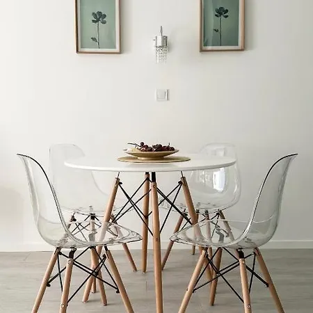 Linden 104 - Adults Only Appartement *