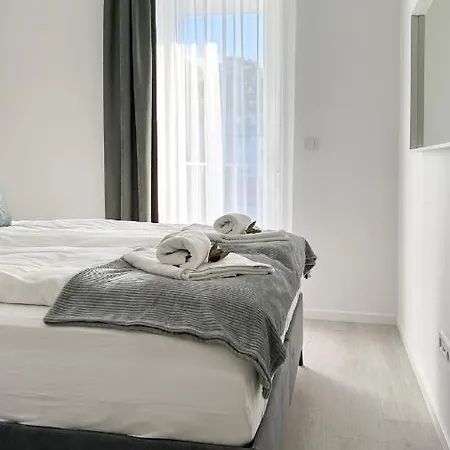 Linden 104 - Adults Only Appartement *